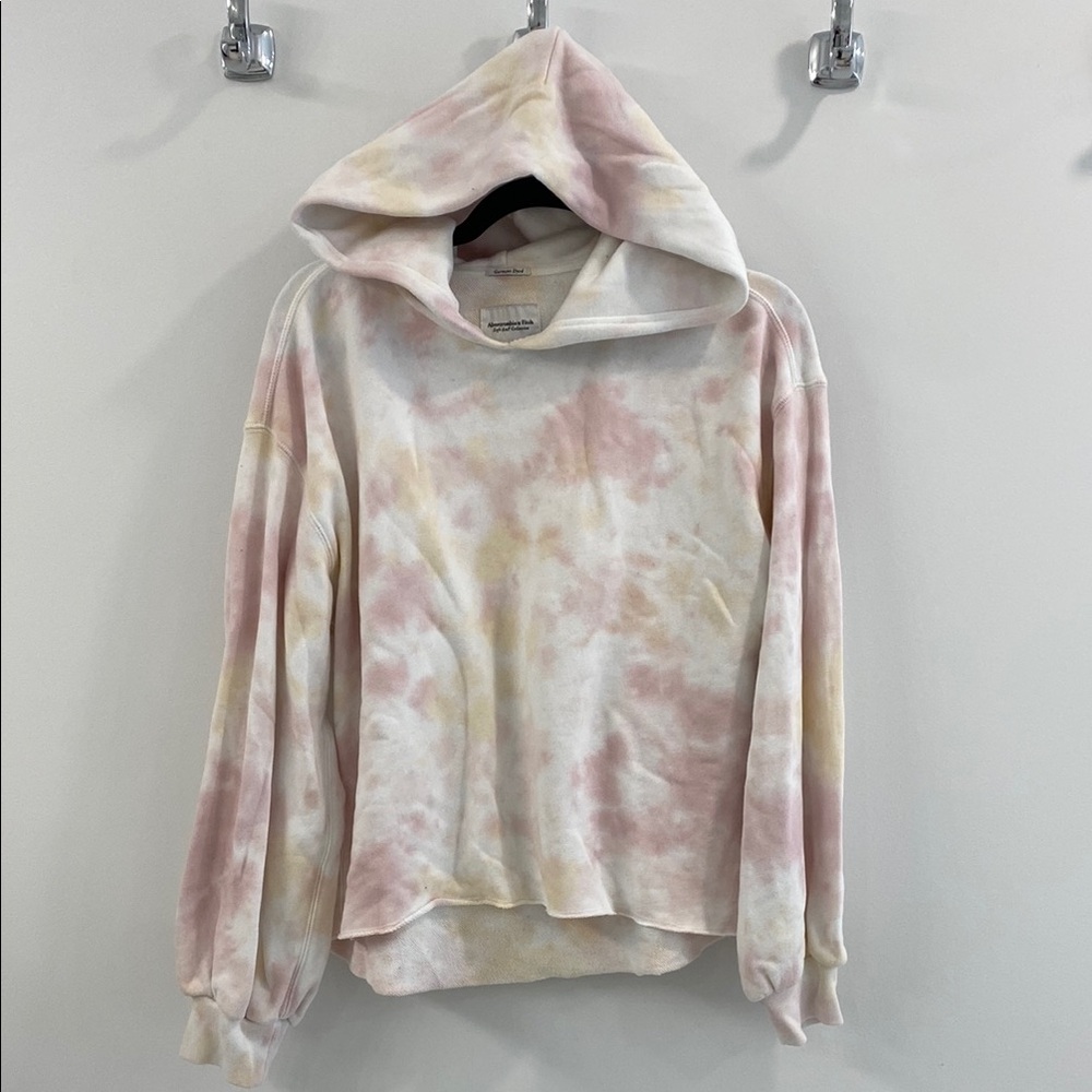 Abercrombie tie-dye hoodie - Small 💛🩷